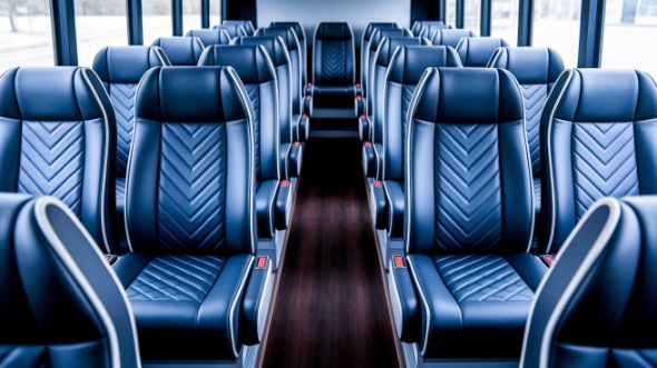 elgin 20 passenger minibus rental